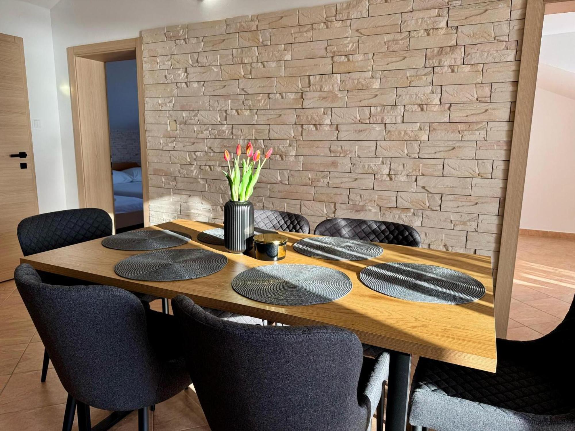 Apartments Franko 波弗加纳 外观 照片